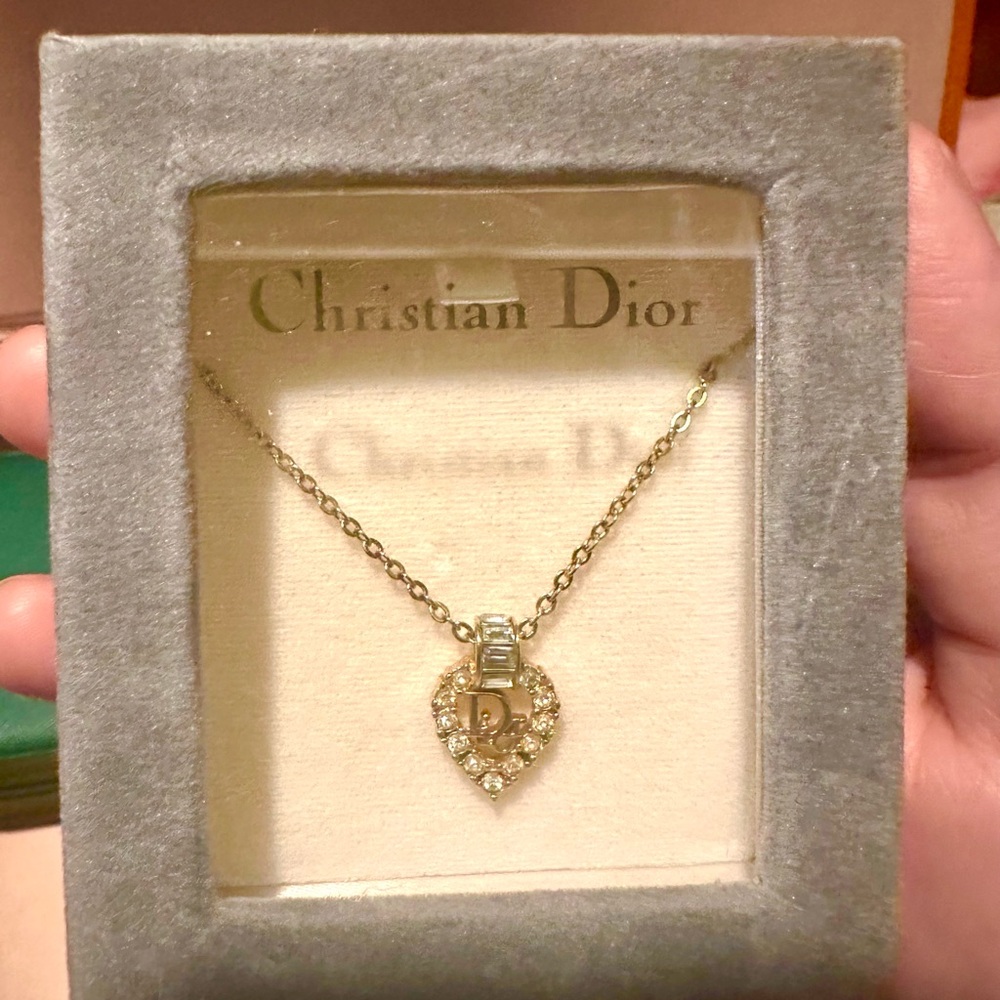 Vintage DIOR heart necklace gold tone Christian Dior necklace pendant necklace - Picture 7 of 15